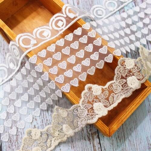 5Yards/lot Gold Thread Embroidered Heart Lace Trim Pure White Organza Lace Border DIY Clothing Accessories 6cm Width