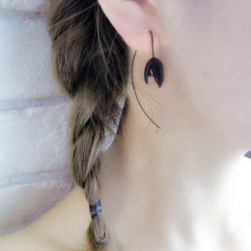 Korean version of the personality fashion jewelry black earrings temperament female long earrings bohemian geometric earrings