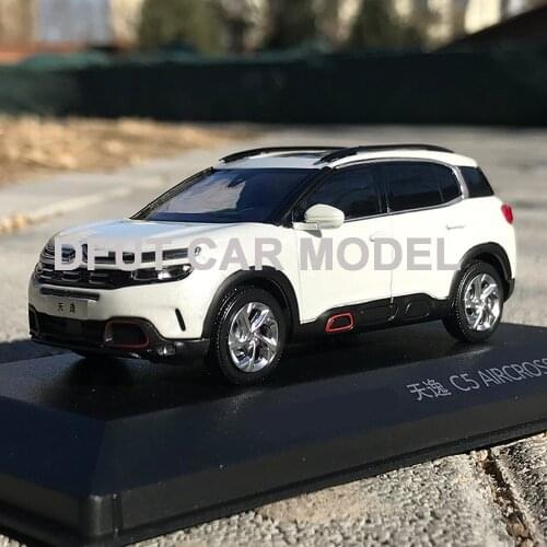 Diecast 1:43 Alloy Toy Sports Car Model C5 of Childrens Toy Cars Original Authorized Authentic Kids Toys Gift