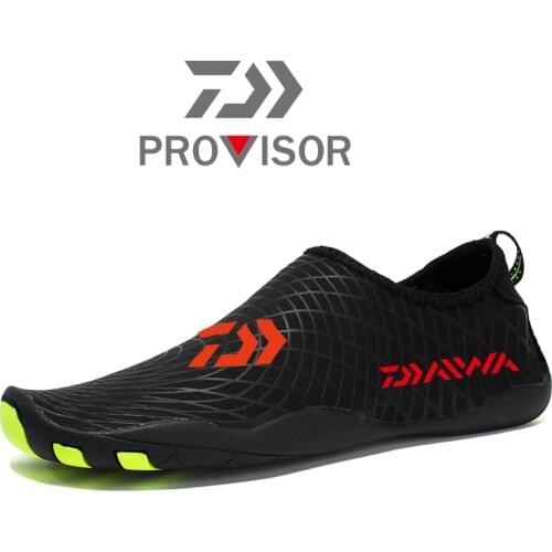 Daiwa Men Outdoor Fishing Shoes Beach Socks Slip-on Diving Surfing Shoes Swimming Fins Diving Thick Keep Warm Neoprene Shoes