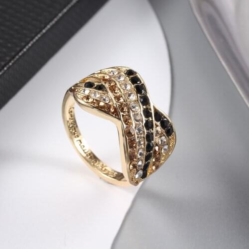 Three Colors Three Rows Zircon Geometric Cross Rings Women Rings Fashion Banquet Engagement Rings Give Girlfriend Birthday Gift