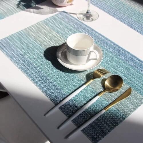 Placemats, Heat-Resistant Placemats Stain Resistant Anti-Skid Washable PVC Table Mats Woven Placemats, Set of 6 (Blue)