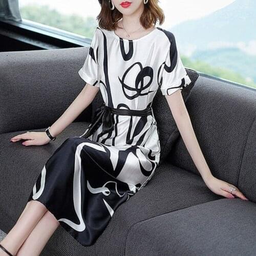 2021 Female Fashion Print Spring Summer Loose Mid-calf Satin Soft Dresses Stylish Womens Temperament O-neck Dress With Sashes