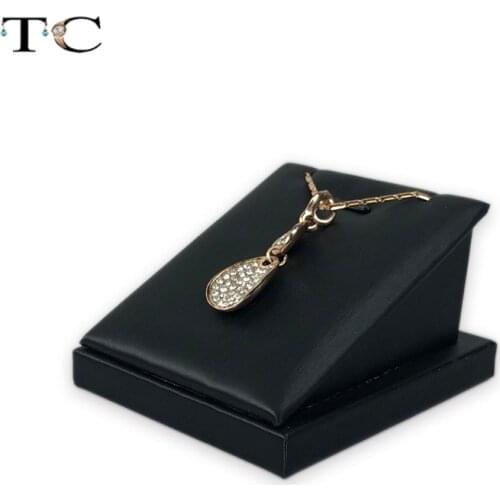 Soft Black PU Leather Necklace Display Stand Pendant Orgnaizer Holder Earring Display Stand Pendant Display Stand 7x8x5cm