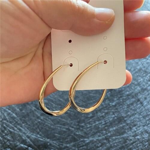 Classic Gold Color Plating Twist Surface Oval Hoop Earrings For Women Girl Office Gorgeous Casual Elegant Modern Simmple Jewelry