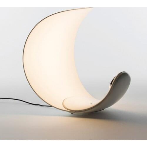 Italian design moon table lamp, bedroom night lamp, modern and simple, creative, bedside, office, study, reading desk lamp