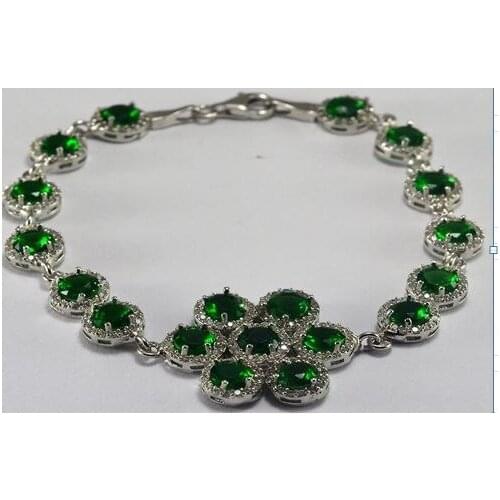 925 Sterling Silver Bracelet With Green Stone Flower Motif Elegant Stylish Invitations Gorgeous Jewelry