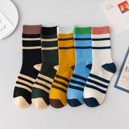 New Style Socks Striped Sports Socks Womens and Mens Cotton Socks Socks Two Bars Mid-tube Cotton Socks for Woman and Man
