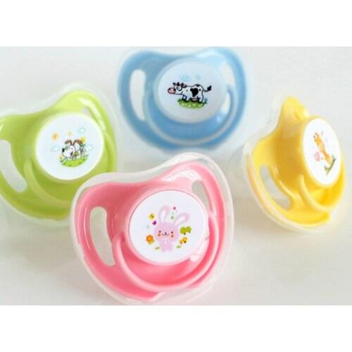 1pcs Cartoon Nipple Newborn Babys Nipple Pacifiers Baby Cartoon Sleeping Soft Silicone Pacifiers Pattern Random Kids Hot