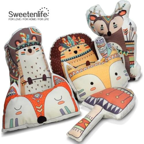 Sweetenlife Cartoon Throw Pillows Fox Mushroom Hedgehog Pattern Decorative Pillows Soft&Cozy Eco-Friendly Sofa Cushion Wholesale