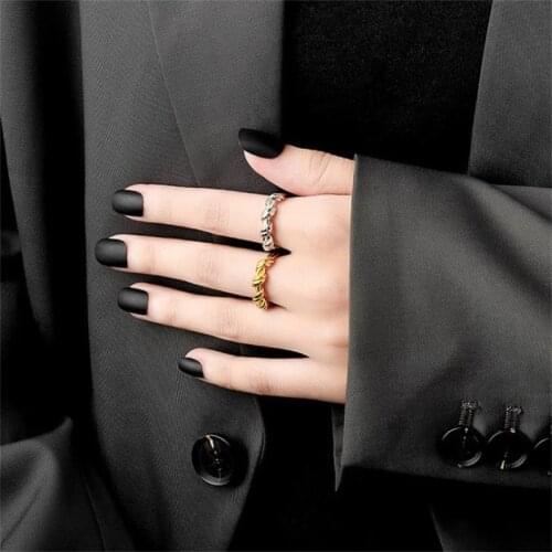 Lam Hub Fong Wedding Rings