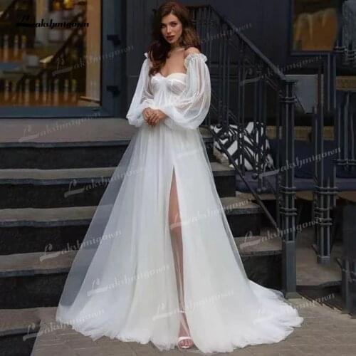 Boho A-Line Tulle Wedding Dresses Side Split With Detachable Puff Sleeves Sweetheart Neck Sweep/Brush Train Beach Bride Gowns