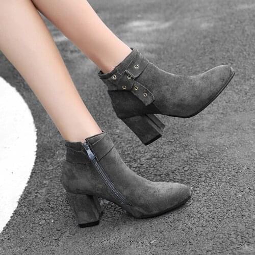 European and American handsome belt buckle luxury rivet point high heel Martin boots thick heel antiskid short boots woman