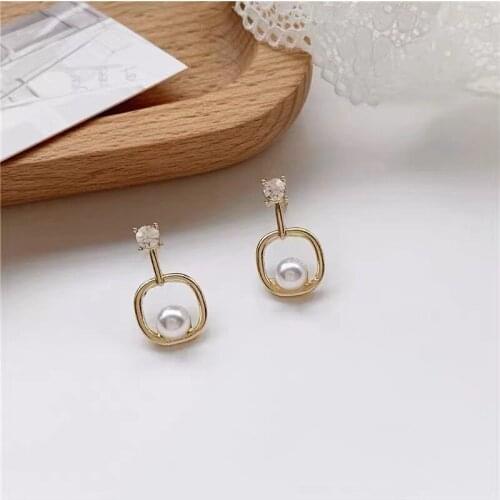 Origin Summer Temperament Square Geometric Hollow Out Dangle Earring for Women Imitation Pearl Rhinestone Metal Earring Jewelry
