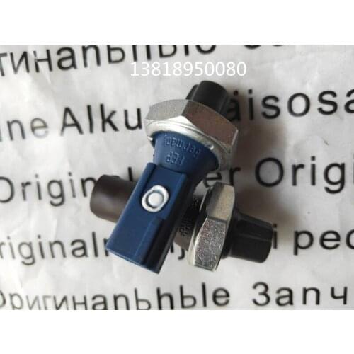 1pc for Volkswagen EA888 New Passat Tiguan Magotan skoda superb oil sensor plug high and low pressure oil pressure sensor