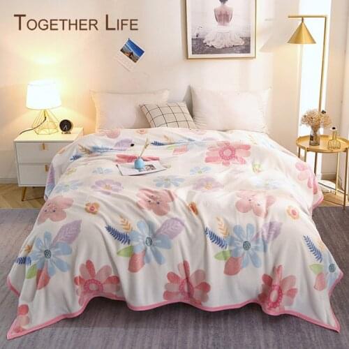 VANFON Fleece Blankets On The Sofa