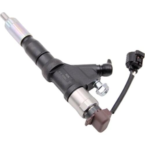 Diesel Fuel Injector 095000-6700 095000-6701 9709500-6702 fuel injector for HOWO Sangyong WD615