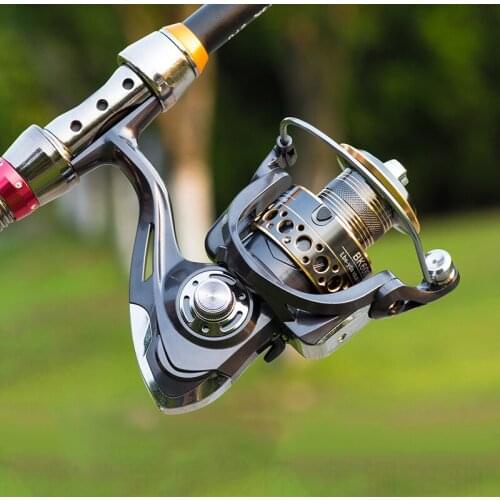 Hot Sale Fishing Reels Spinning Reel 13bb Saltwater Lightweight Pesca Size 2000-7000 Fishing Wheel Coil for Fishing Metal Spool