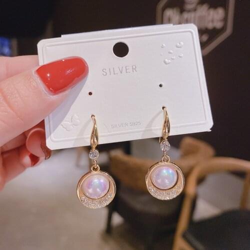 Luxurious Exquisite Simulated-pearl Short Geometry Eardrop Simple Sexy Temperamental Earrings For Women Party Jewelry Gift