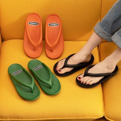 Character Drag New Slippers Shake Tone Net Red Couple Thick-soled Sandals Man House Slippers Men Mens Shoes