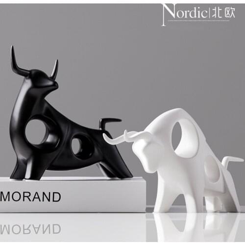 New Years Gold Cattle Ceramic Statue Ox Nordic Home Decor Bull Sculpture TV Cabinet Ornament Crafts Abstract Animal Figurine