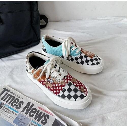 2021Men Women Casual Fashion Canvas Breathable Outdoor Comfortable Couple Canvas Shoes Lightweight Personalized Skateboard Shoe