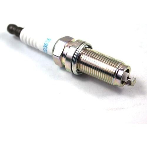 Sparks plug for BYD M6/S6 2.4L Geely EC7/GC7/SC7 1.5L LZFR6AI