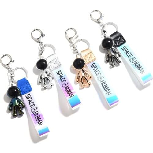 1PCS New Fashion Stereo Space Astronaut Keychain Keyring Childhood Exquisite Bag Car Pendant Gift For Friends Car Key Rings