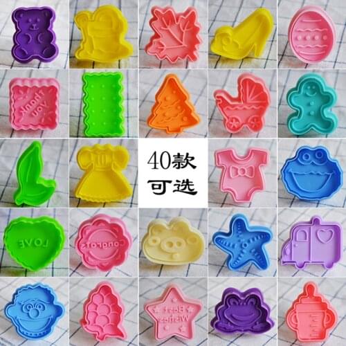 10pcs Plastic Cookie Sugar Crafts Mold Cartoon Animal Cake Moulds Cake Kitchen Baking Mould Random Pattern