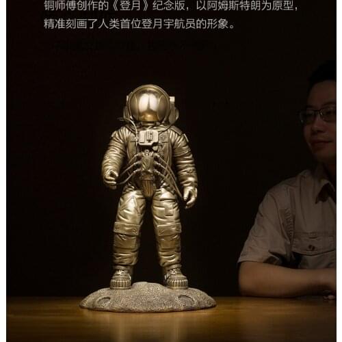 2020 Limited Edition Collection -TOP COOL HOME OFFICE Business ART # Landing moon Lunar Astronauts Cosmonaut brass art Model