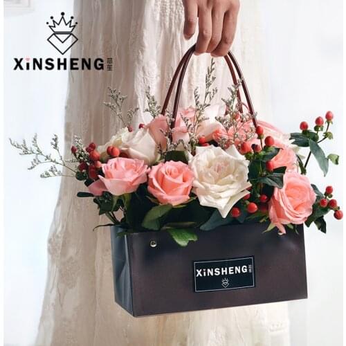 Flower Packaging Box Bouquet Portable Flower Box Folding PVC Packaging Material Packaging Box Plastic