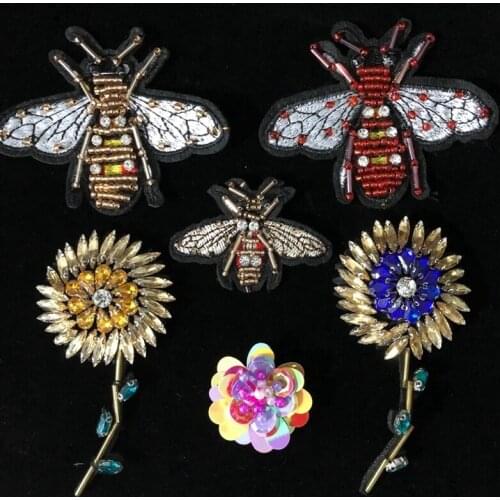 3D Handmade Rhinestone Bee Flower Beaded Patches Sew On Sequin Patch For Clothing Beading Applique Cute Patch