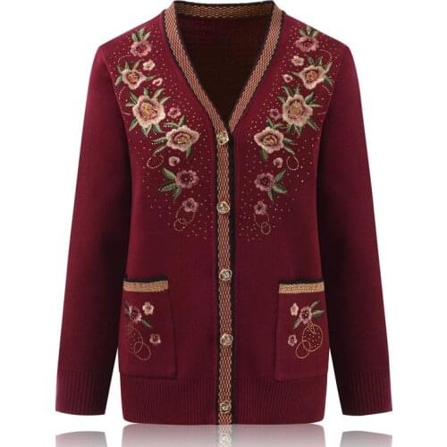 Middle-aged Elderly Women Sweater Cardigan Coat New Autumn Winter Jacket Long-sleeved Embroidery knitt Sweater Female Tops R616
