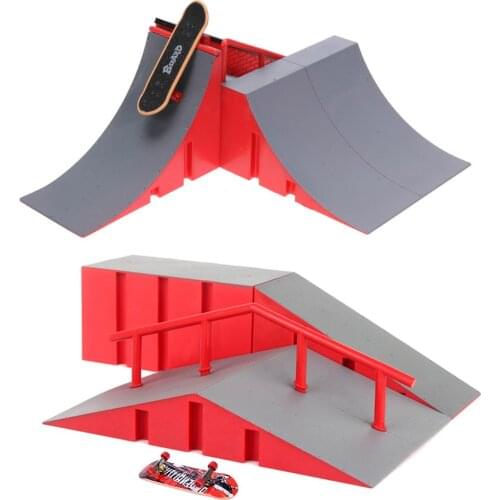 Training Games Finger Skating Board with Ramp Parts Track Kids Toys Gift kate Park Fingerboard Mini Skateboard Toys 28x21x10cm