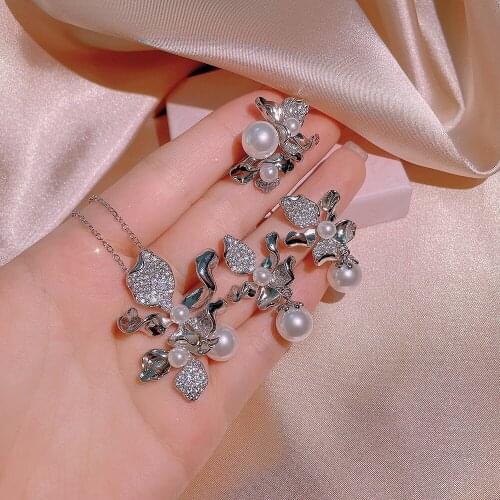 Vintage Fashion Freshwater Pearls 925 Silver Jewelry Set for Women Elegant Flower AAAAA Zircon Simple Jewelry 2021 Brand New