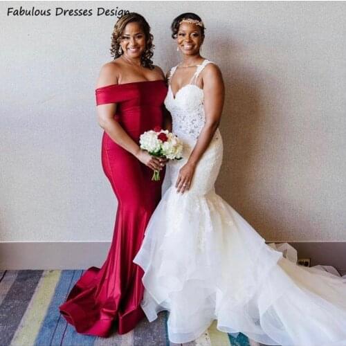 Formal Off Shoulder Bridesmaid Dresses Red Long Mermaid Boat Neck Wedding Party Dress Simple 2021 Robe De Soirée De Mariage