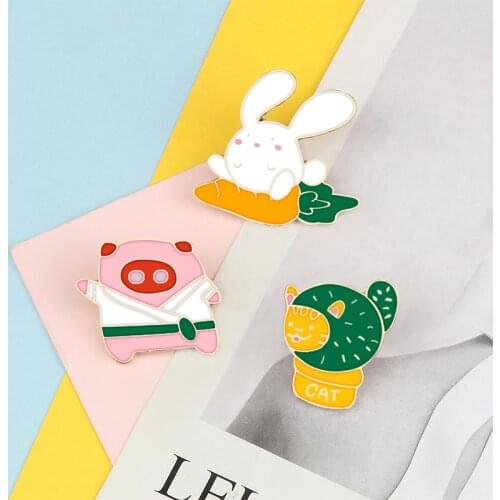 Cute Enamel Pin Cartoon Animals Pig Rabbit CAT Cactus Badges Brooches Bag Clothes Lapel Pins Fashion Jewelry Gift for Women Men