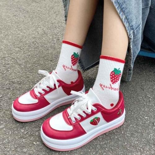 Girlish and Lovely Rainbow Heart Kawaii Casual Shoes College Style Sports Lolita Shoes Womens Sneakers Harajuku Board Shoes