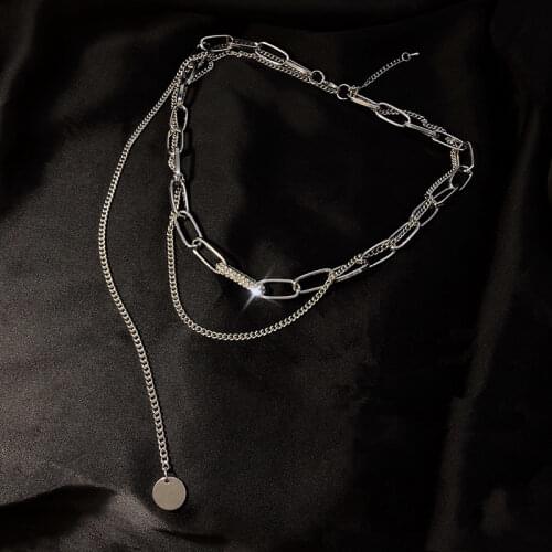 Fashion Metal Multilayer Necklaces Women Gothic Black Gold Tone Jewelry New Design Simple Tassel Clavicle Chain Prom Accessories