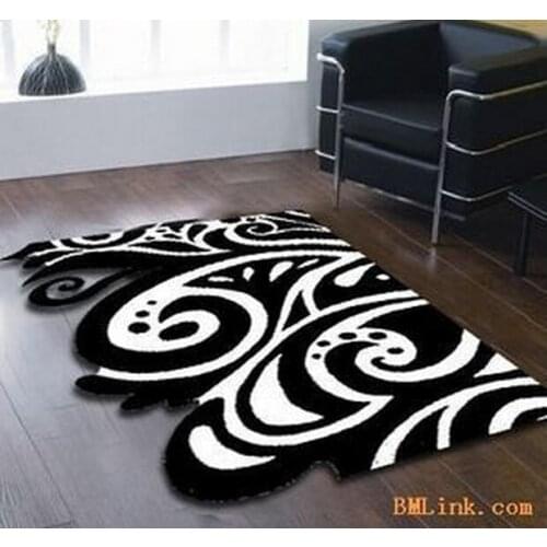 Continental Classical Black and white carpet Manual Acrylic Living room Bedroom Carpet Flower shaped cushions Custom made