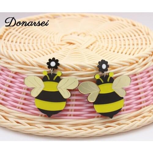 Donarsei Cute Animal Bee Acrylic Earrings For Women Korea Sweet Honeybee Drop Dangle Earrings Party