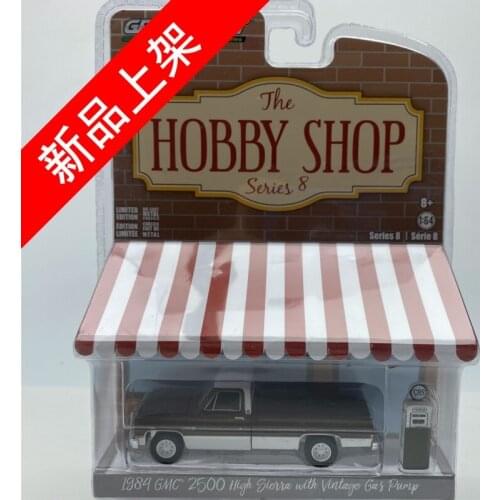 GreenLight 1:64 1984 gmc2500 with fuel dispenser Alloy model car Metal toys for childen kids diecast gift