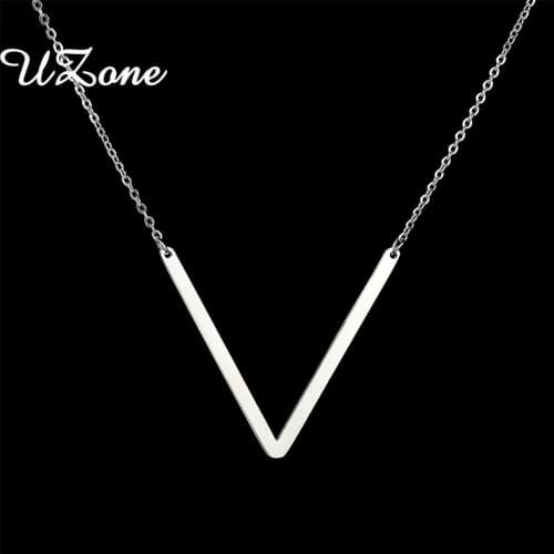UZone Simple Vintage V Letter Shape Choker Necklace Name Alphabet Initial Necklace Women Girl Jewelry Collier