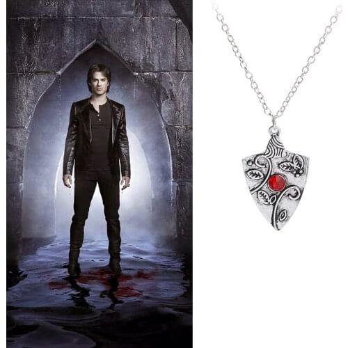 Movie Jewelry Vintage The Vampire Diaries Red Rhinestone The Bennet Family Amulet Pendant Necklace