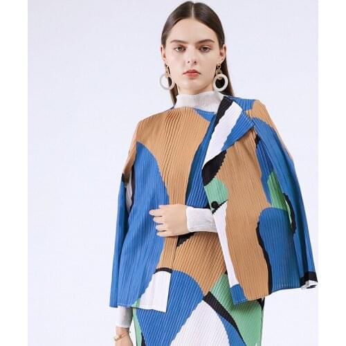 Miyake folds 2022 spring temperament fashion small fragrance geometric printing casual slim long-sleeved blue jacket female