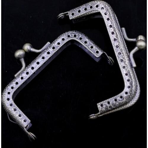 50PCS 7.5cm Rectangle Embossed Mini Purse Bag Frames Kiss Clasps Clutch Buckle Lock Handbag Handle Luggage Hardware Accessories