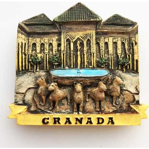 QIQIPP Tourist souvenir magnet fridge magnet in the Lion Atrium of the Alhambra Palace in Granada, Spain