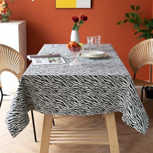 Aki's Gift Jacquard Tablecloths On The Table