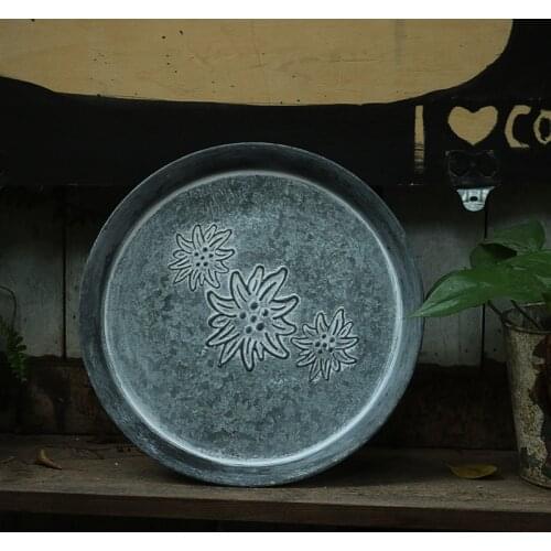 European style retro metal plate handmade round forging retro storage bread tray home decoration church garden restaurant