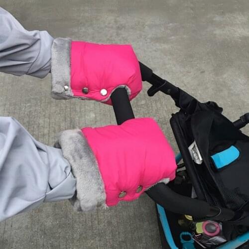 2pcs Winter Warm Stroller Gloves Waterproof Gloves Pram Accessory Stroller Gloves pram hand muff Mitten baby Winter Warm